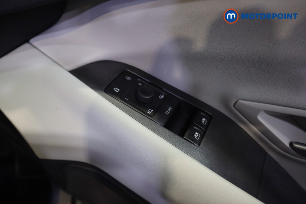 Used Ford Explorer 2025 for sale - 76319920: Photo 17