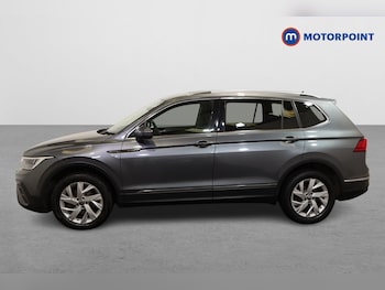 Used Volkswagen Tiguan Allspace 2023 for sale - 78721390: Photo