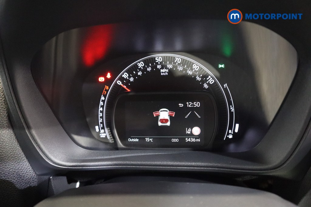 Used Toyota Aygo X 2024 for sale - 76303437: Photo 12