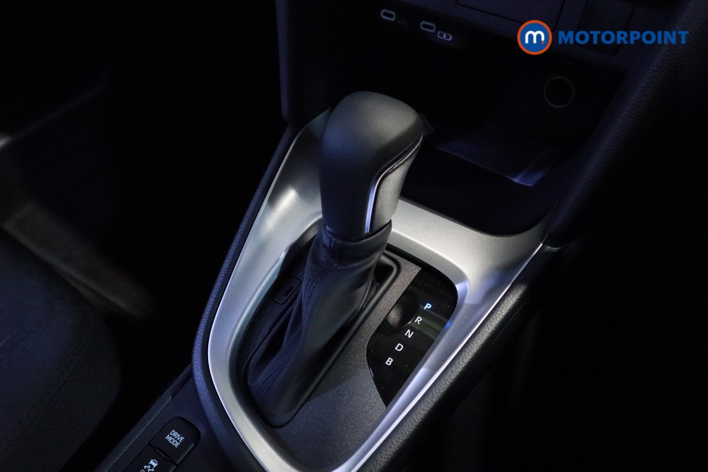 Used Toyota Yaris Cross 2025 for sale - 77620145: Photo 27