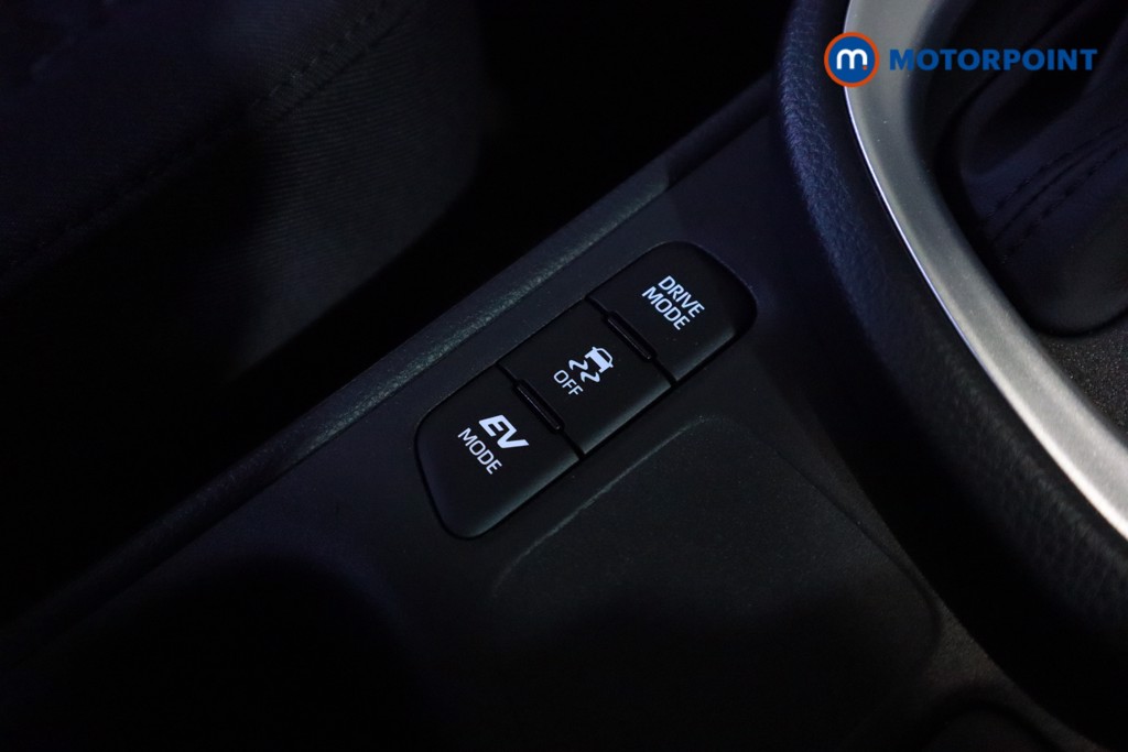 Used Toyota Yaris Cross 2025 for sale - 77620145: Photo 29