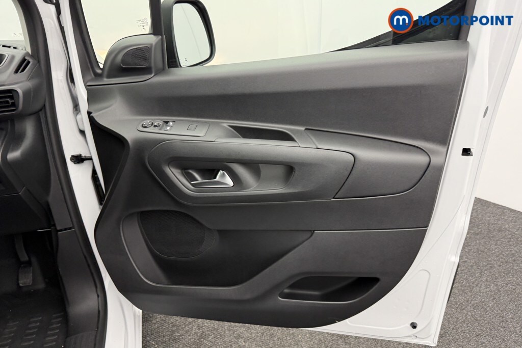 Used Citroen Berlingo 2025 for sale - 76411461: Photo 20