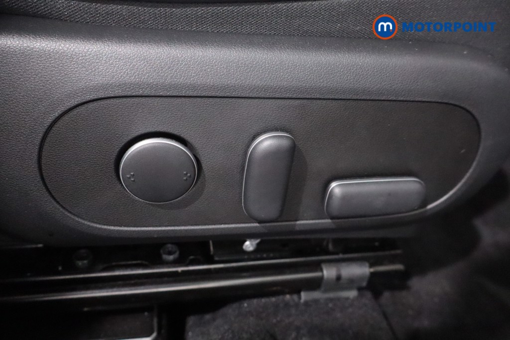 Used Hyundai KONA 2025 for sale - 77779296: Photo 34