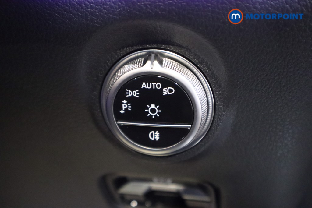 Used Mercedes-Benz C Class 2025 for sale - 77804774: Photo 20