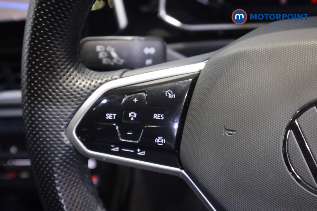 Used Volkswagen T-Roc 2022 for sale - 76946207: Photo 24