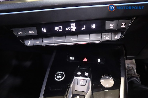 Used Audi Q4 e-tron 2024 for sale - 76290924: Photo 13