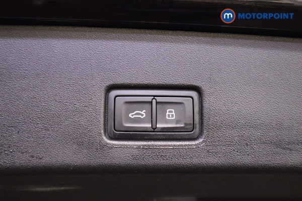 Used Audi Q4 e-tron 2024 for sale - 76290924: Photo 30