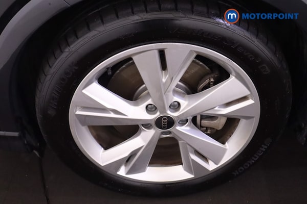 Used Audi Q4 e-tron 2024 for sale - 76290924: Photo 35