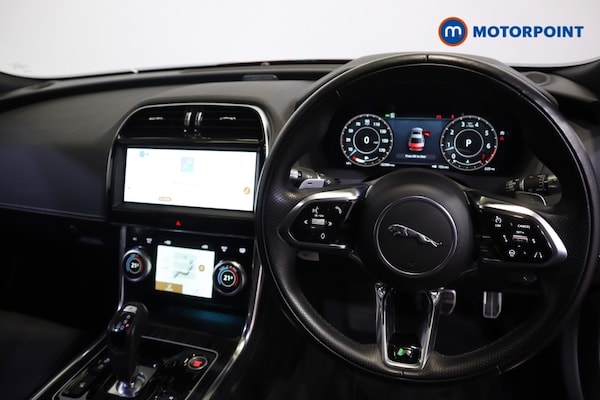 Used Jaguar XE 2022 for sale - 76303022: Photo 9