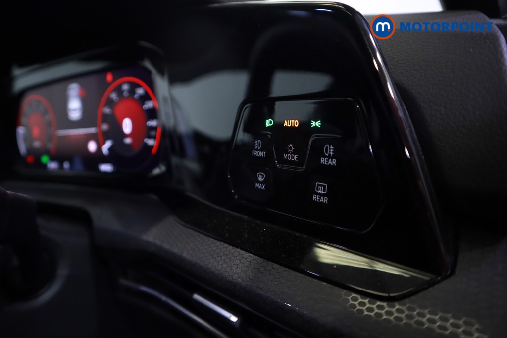 Used Volkswagen Golf 2024 for sale - 77966086: Photo 12