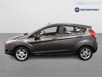 Used Ford Fiesta 2017 for sale - 75410508: Photo