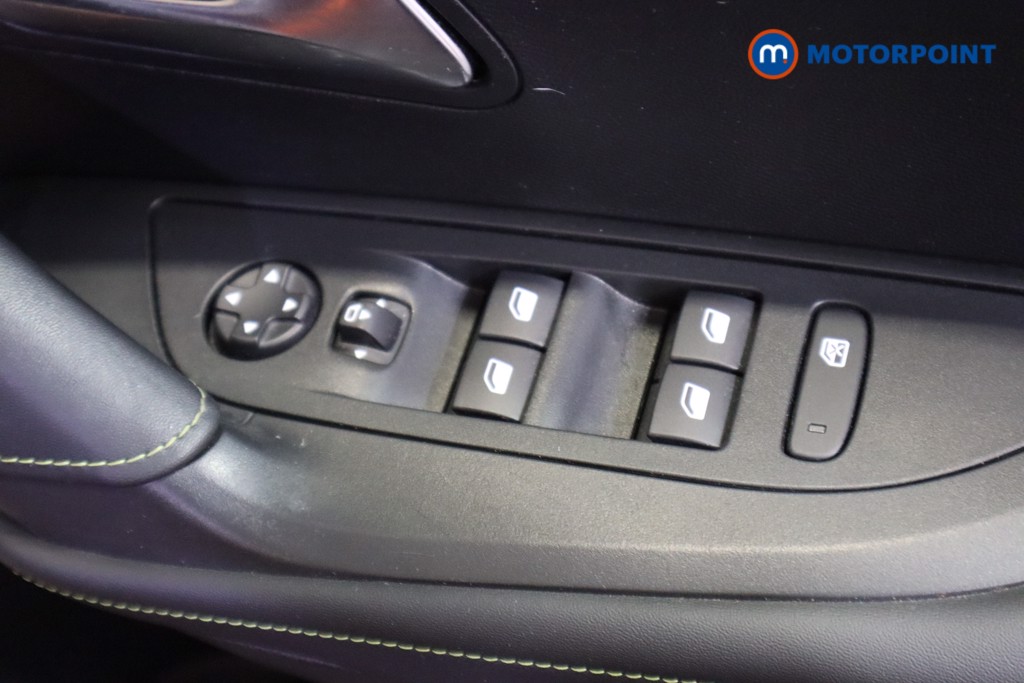 Used Peugeot 2008 2022 for sale - 76416080: Photo 19