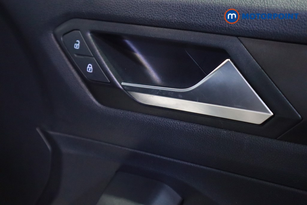 Used Volkswagen T-Roc 2021 for sale - 77407374: Photo 22