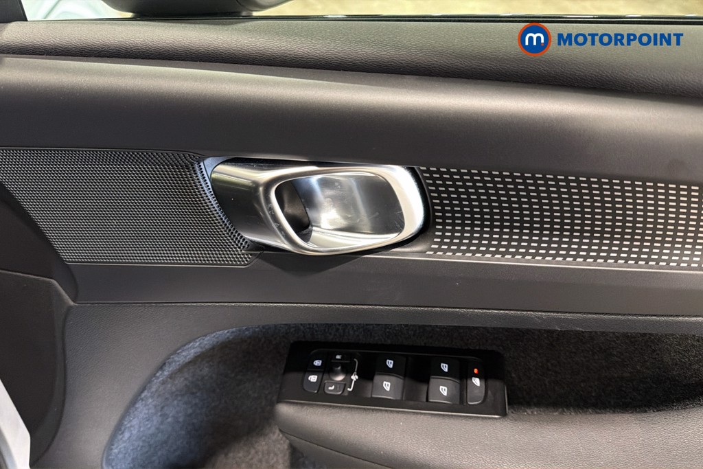 Used Volvo XC40 2022 for sale - 78199531: Photo 25