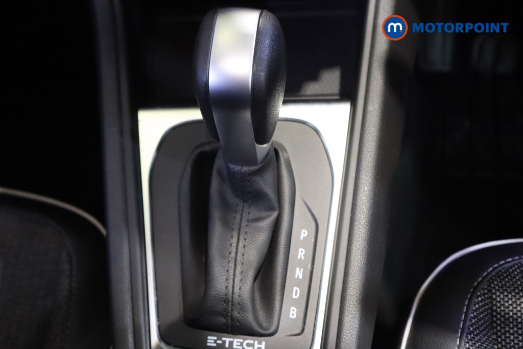 Used Renault Captur 2023 for sale - 77951565: Photo 13