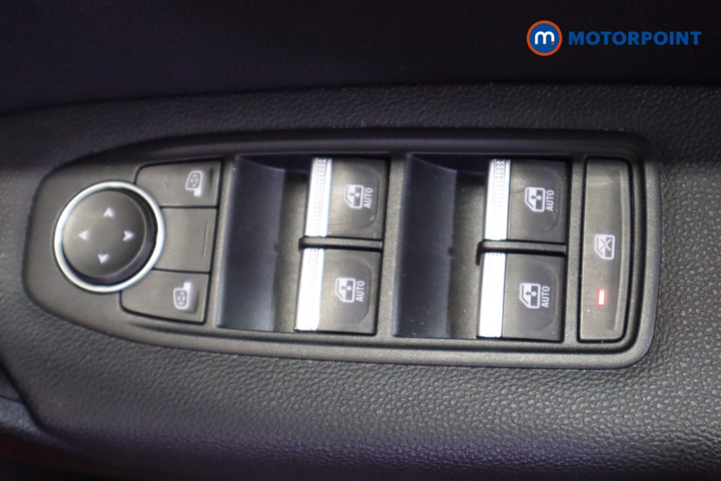 Used Renault Captur 2023 for sale - 77951565: Photo 23