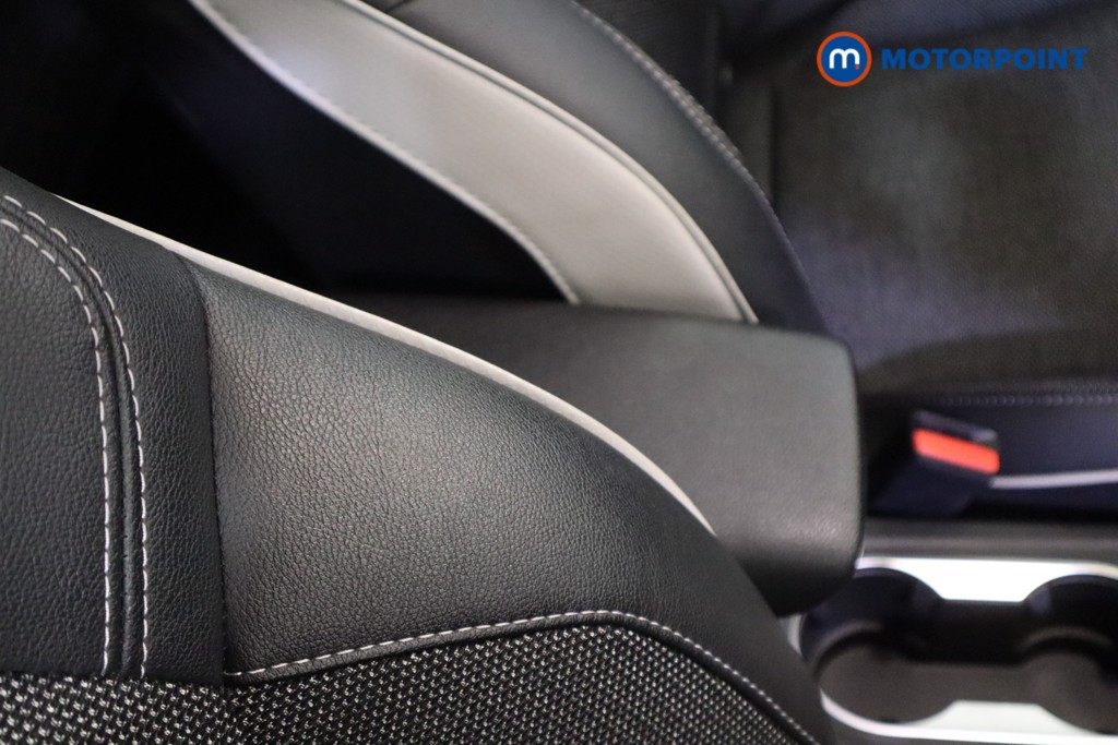 Used Renault Captur 2023 for sale - 77951565: Photo 34