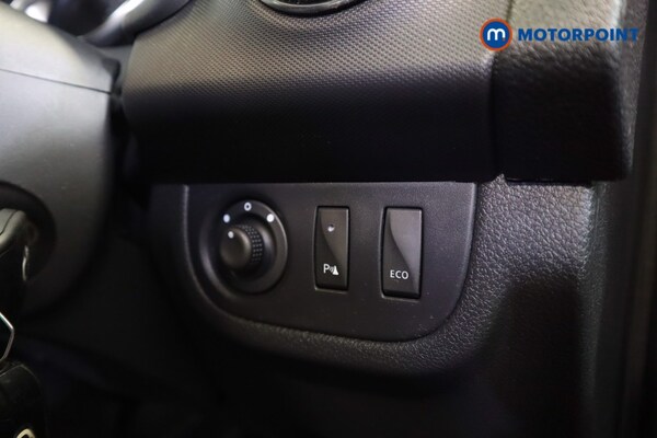 Used Dacia Sandero Stepway 2020 for sale - 76038370: Photo 12