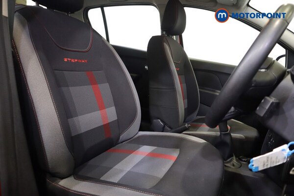 Used Dacia Sandero Stepway 2020 for sale - 76038370: Photo 13