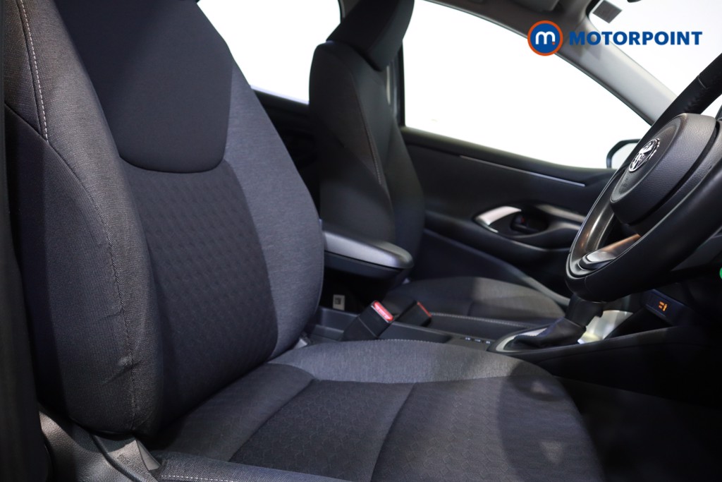 Used Toyota Yaris 2021 for sale - 77984362: Photo 13