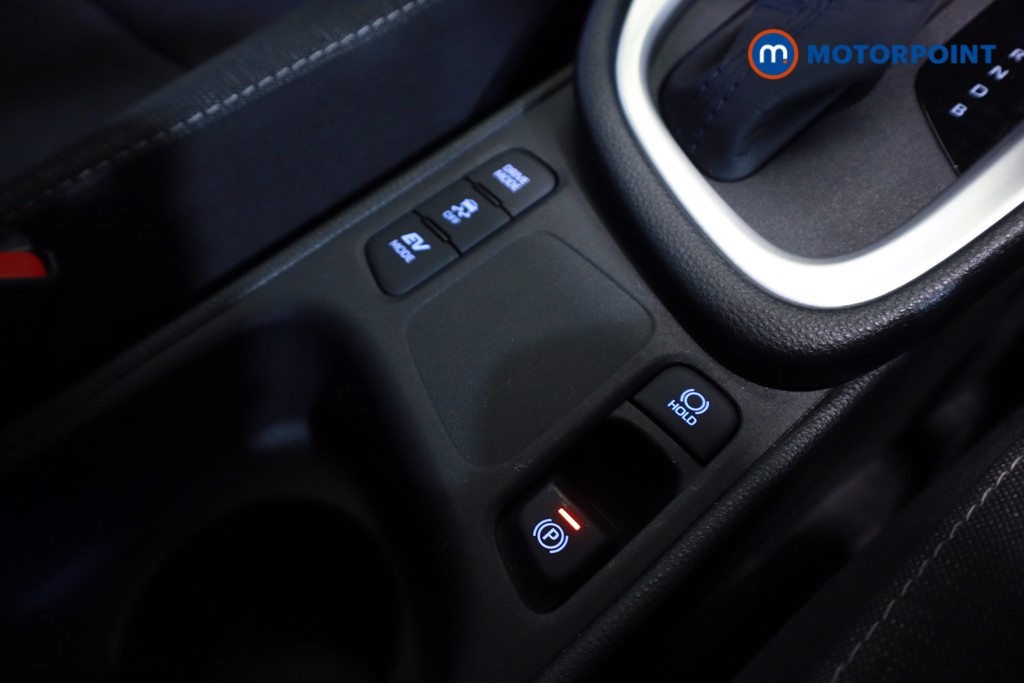 Used Toyota Yaris 2021 for sale - 77984362: Photo 28