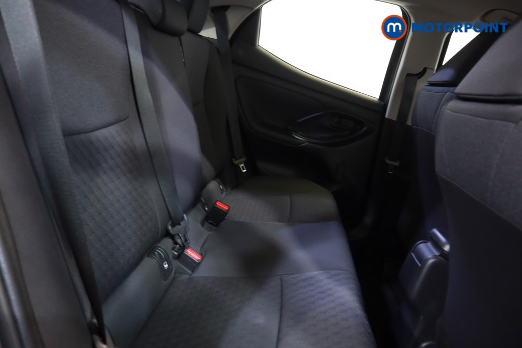 Used Toyota Yaris 2021 for sale - 77984362: Photo 32