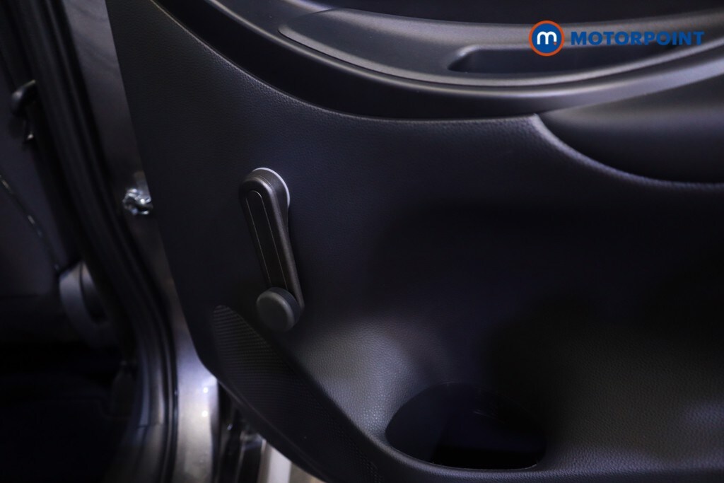 Used Toyota Yaris 2021 for sale - 77984362: Photo 34