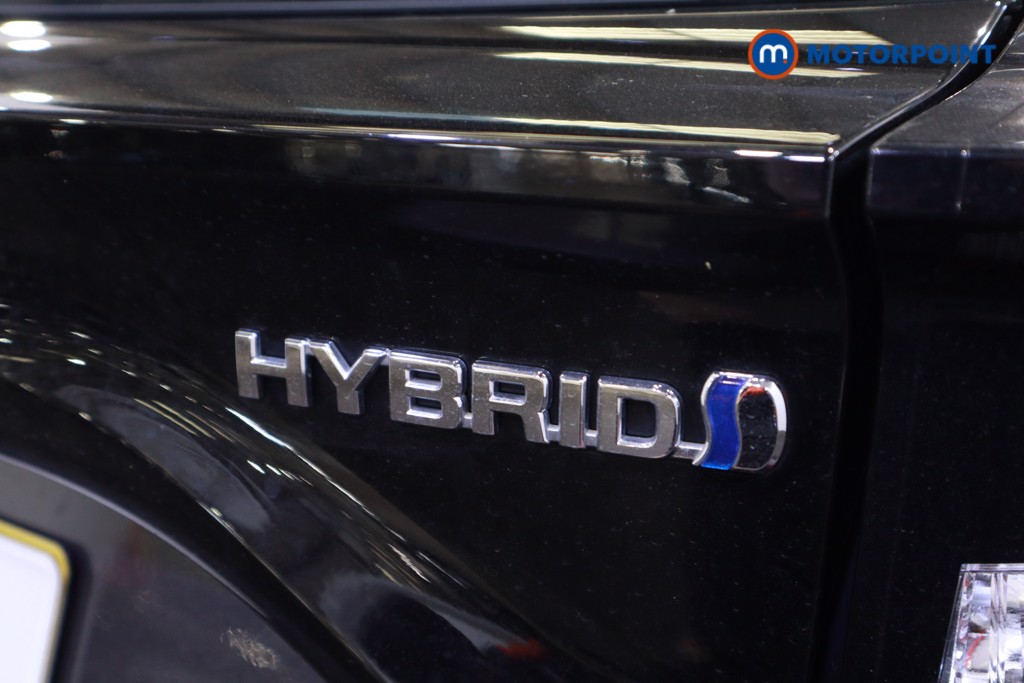 Used Toyota Yaris 2021 for sale - 77984362: Photo 42