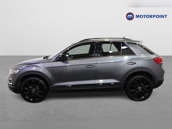 Used Volkswagen T-Roc 2021 for sale - 75713264: Photo