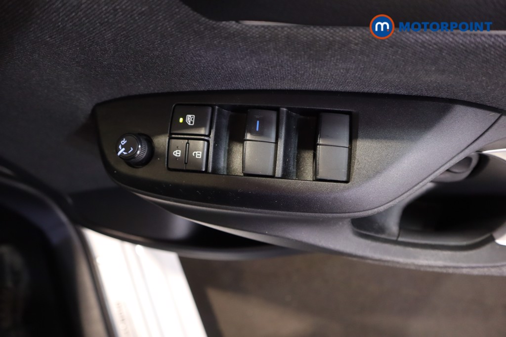 Used Toyota Yaris 2022 for sale - 78039878: Photo 22