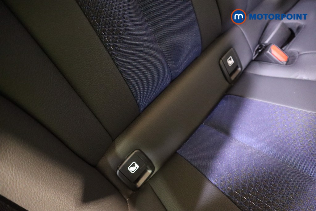 Used BMW 1 Series 2024 for sale - 76565763: Photo 17