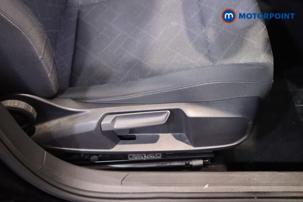 Used Volkswagen Golf 2021 for sale - 77579187: Photo 24