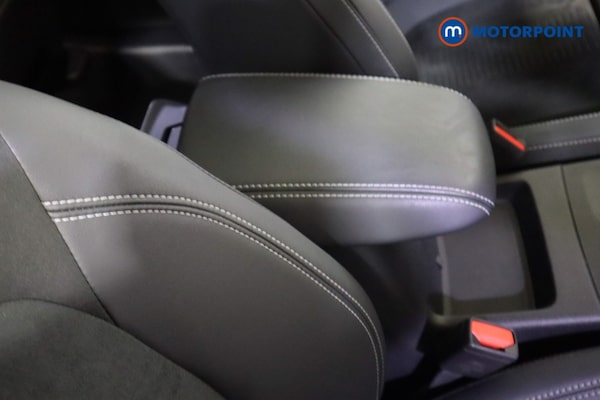 Used Ford Kuga 2024 for sale - 76333040: Photo 35