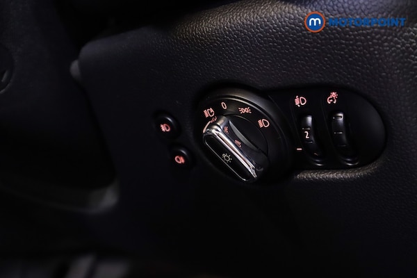 Used MINI Hatch 2019 for sale - 76298144: Photo 12