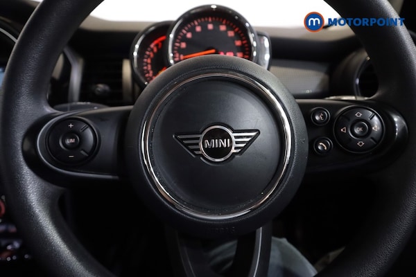 Used MINI Hatch 2019 for sale - 76298144: Photo 16