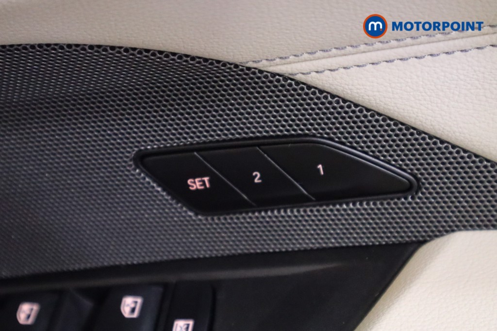 Used BMW i4 2022 for sale - 77324155: Photo 20