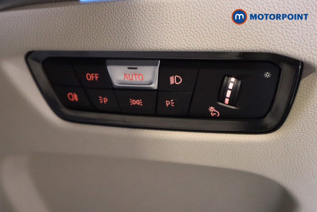 Used BMW i4 2022 for sale - 77324155: Photo 21