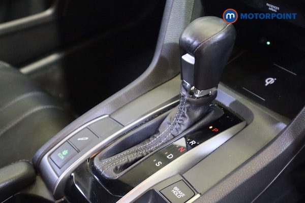 Used Honda Civic 2020 for sale - 76104984: Photo 13