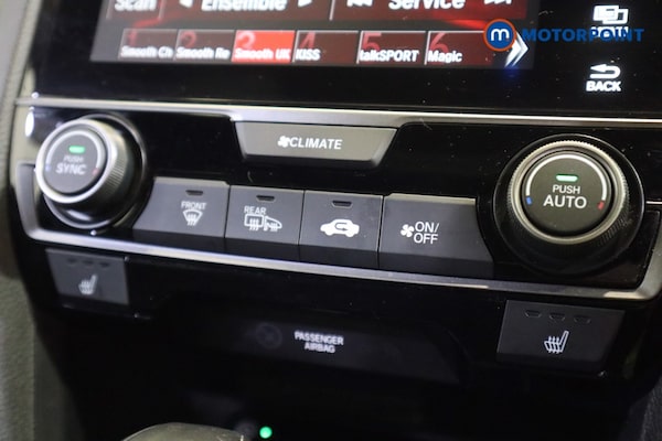 Used Honda Civic 2020 for sale - 76104984: Photo 26