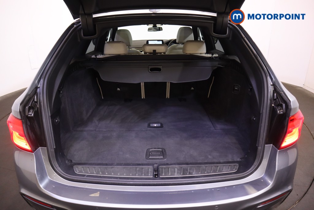 Used BMW 5 Series 2017 for sale - 76332873: Photo 28