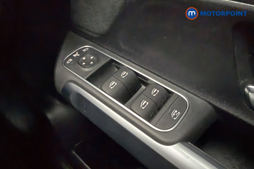 Used Mercedes-Benz GLB 2023 for sale - 76854890: Photo 27