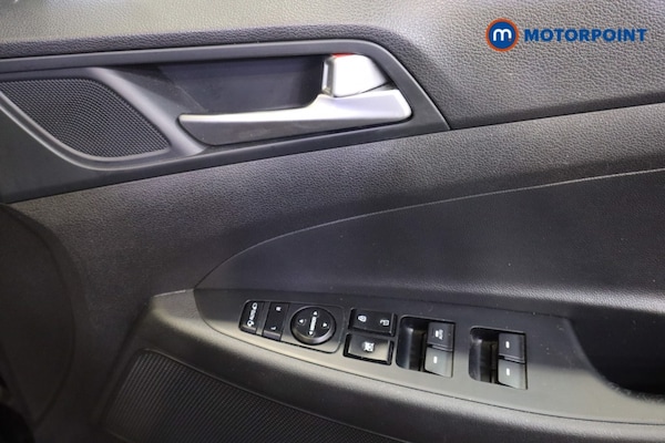 Used Hyundai TUCSON 2017 for sale - 76230132: Photo 18