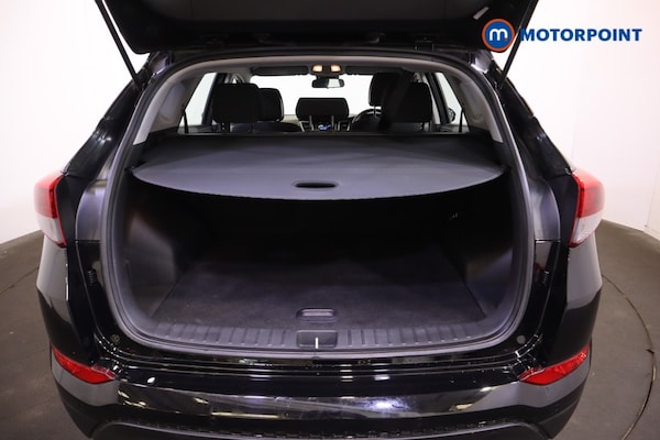 Used Hyundai TUCSON 2017 for sale - 76230132: Photo 28