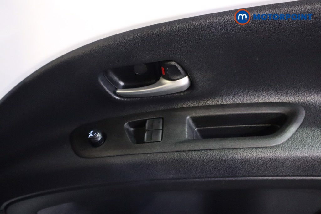 Used Toyota Aygo X 2025 for sale - 76491439: Photo 13