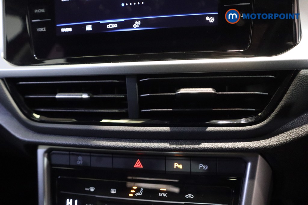 Used Volkswagen T-Roc 2022 for sale - 78081859: Photo 13