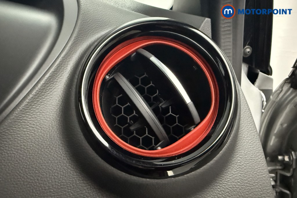 Used Renault Captur 2020 for sale - 77286481: Photo 25