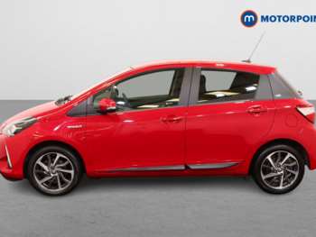 Used Toyota Yaris 2020 for sale - 74930000: Photo