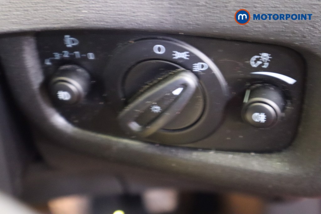 Used Ford Fiesta 2015 for sale - 76394592: Photo 24