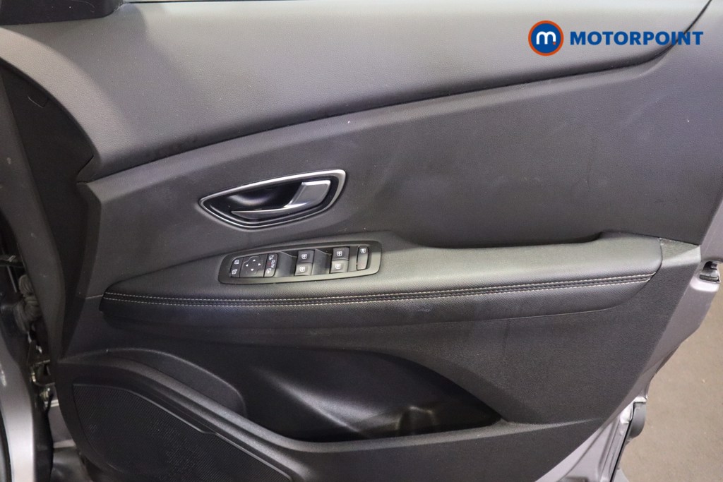 Used Renault Grand Scenic 2019 for sale - 77653923: Photo 21