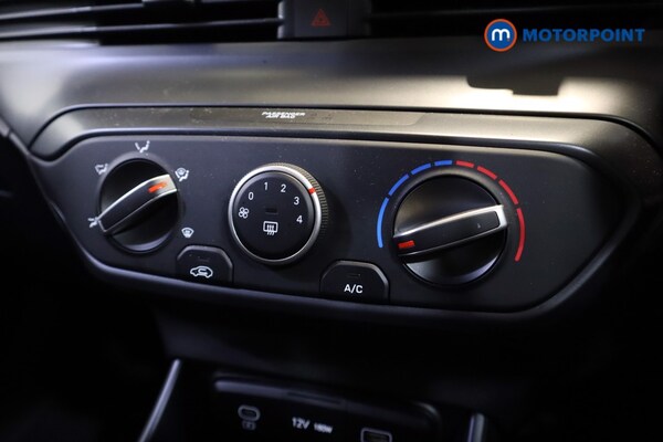 Used Hyundai i20 2024 for sale - 76118036: Photo 23